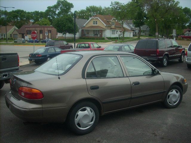 Chevrolet Prizm 1999 photo 24