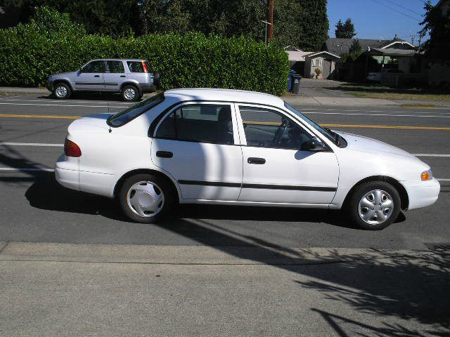 Chevrolet Prizm 1999 photo 0