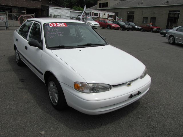 Chevrolet Prizm 2000 photo 1