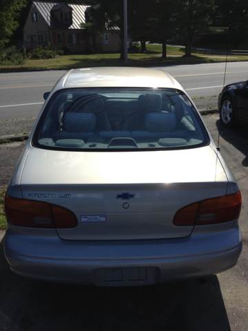 Chevrolet Prizm 4dr Sdn I4 CVT S Sedan