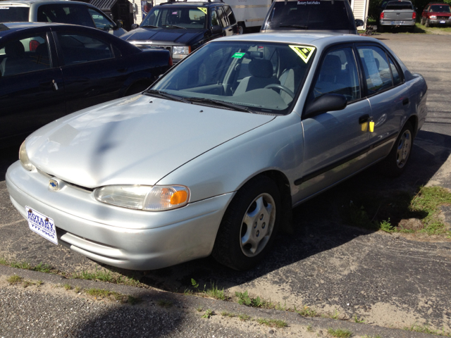 Chevrolet Prizm 2001 photo 2