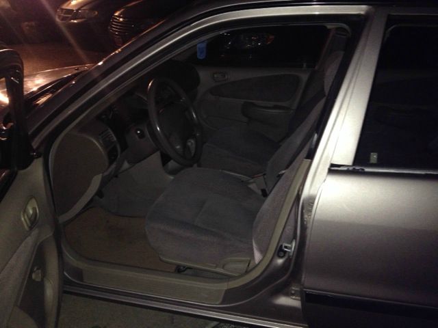 Chevrolet Prizm 2001 photo 3