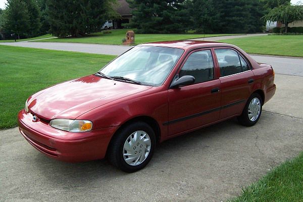 Chevrolet Prizm 2001 photo 3