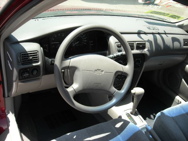 Chevrolet Prizm 2001 photo 3
