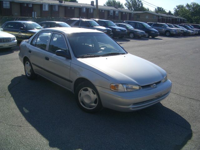 Chevrolet Prizm 4dr Sdn I4 CVT S Sedan