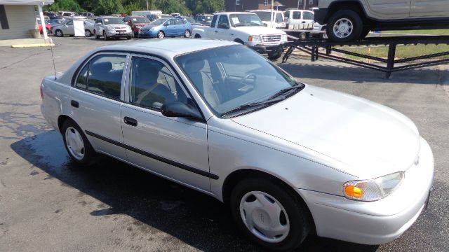 Chevrolet Prizm 2002 photo 3