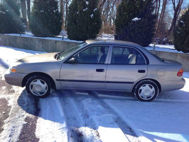 Chevrolet Prizm 2002 photo 3