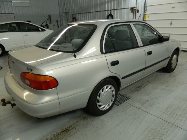Chevrolet Prizm 2002 photo 1