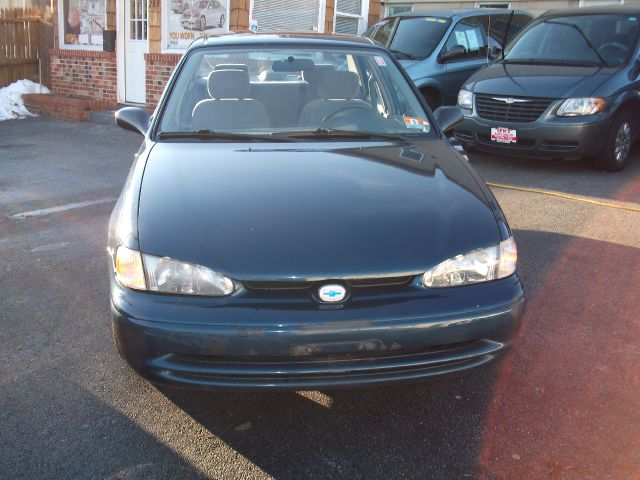 Chevrolet Prizm 2002 photo 3