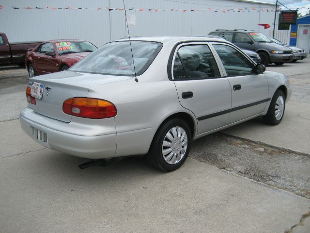 Chevrolet Prizm 2002 photo 4