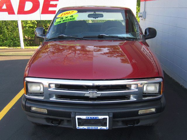 Chevrolet S-10 1997 photo 4