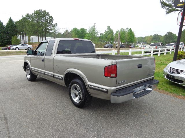 Chevrolet S-10 Touring W/nav.sys Pickup Truck