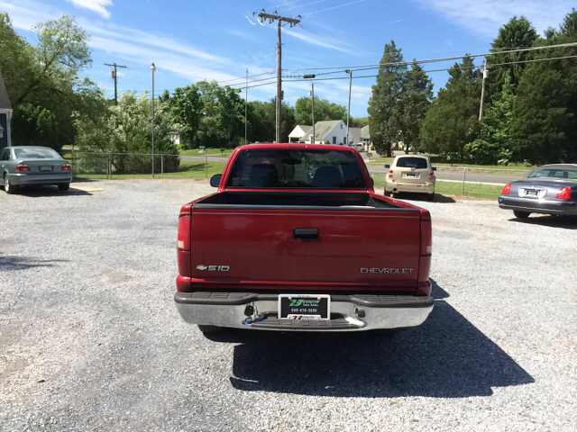 Chevrolet S-10 2001 photo 3