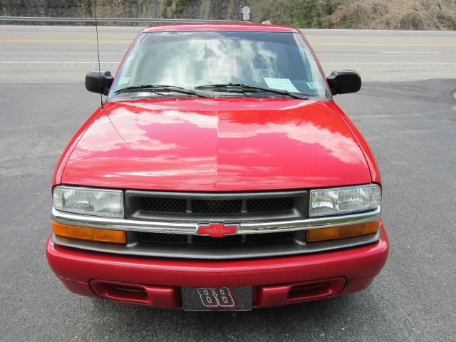 Chevrolet S-10 2002 photo 3