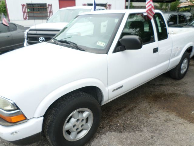 Chevrolet S-10 2003 photo 3
