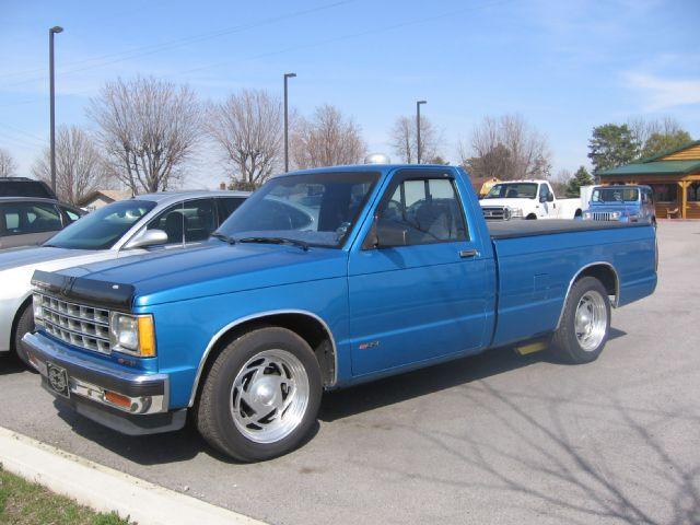 Chevrolet S10 1982 photo 0