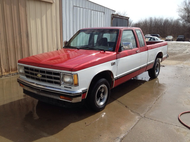 Chevrolet S10 1986 photo 2