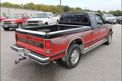 Chevrolet S10 1990 photo 1