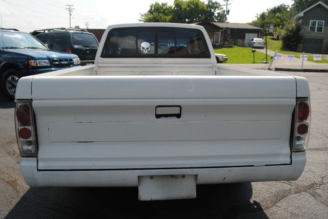 Chevrolet S10 4dr Sdn 2.5L Turbo AWD Pickup Truck