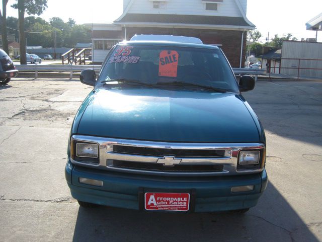 Chevrolet S10 1995 photo 4