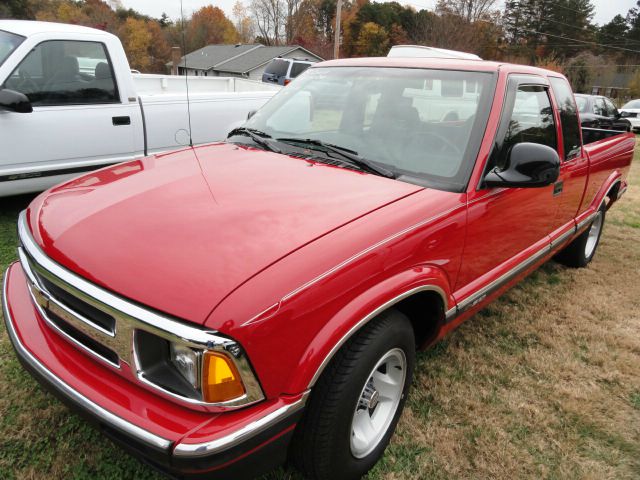 Chevrolet S10 1995 photo 1