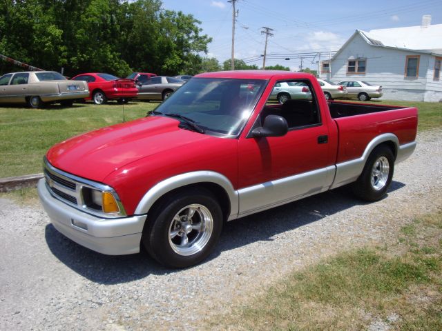 Chevrolet S10 1995 photo 17