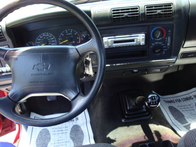 Chevrolet S10 1995 photo 20