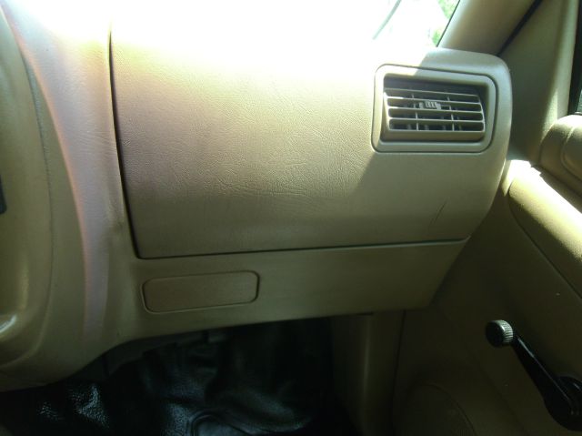 Chevrolet S10 1996 photo 3