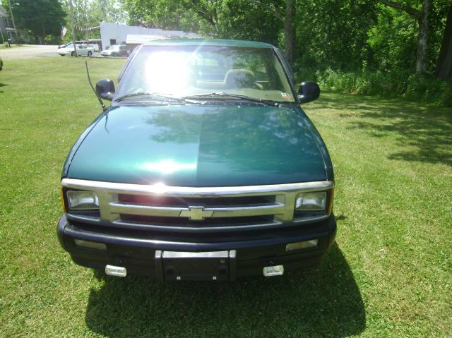 Chevrolet S10 1996 photo 8