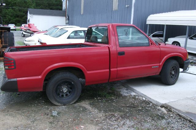 Chevrolet S10 1996 photo 4