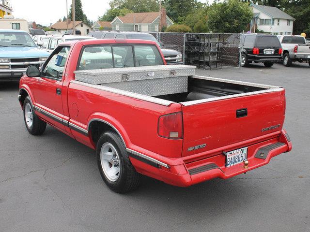 Chevrolet S10 1997 photo 3