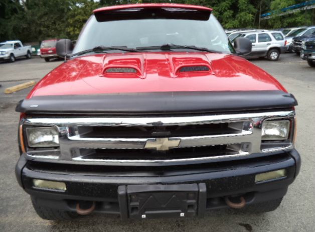 Chevrolet S10 1997 photo 2