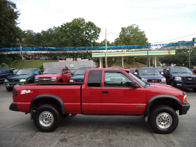 Chevrolet S10 1997 photo 4