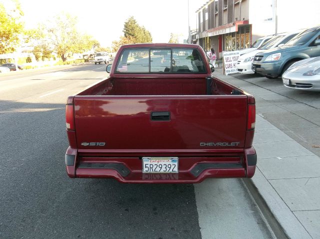 Chevrolet S10 1997 photo 4
