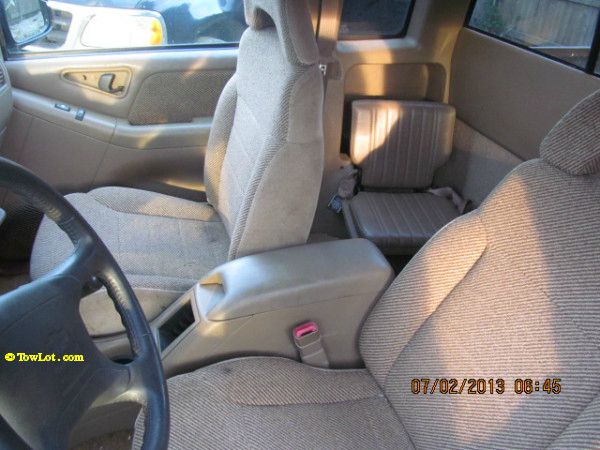 Chevrolet S10 1997 photo 1