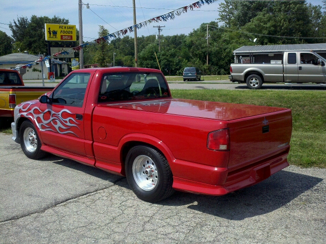 Chevrolet S10 1997 photo 4