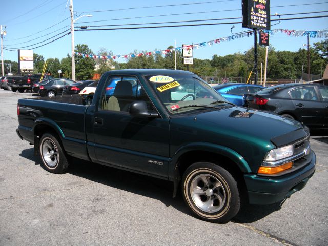 Chevrolet S10 1998 photo 1