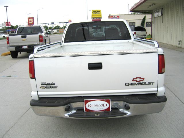 Chevrolet S10 1998 photo 12