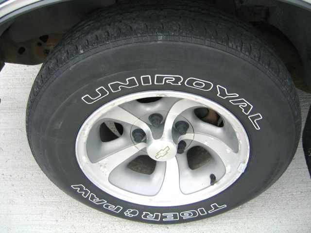 Chevrolet S10 1998 photo 8