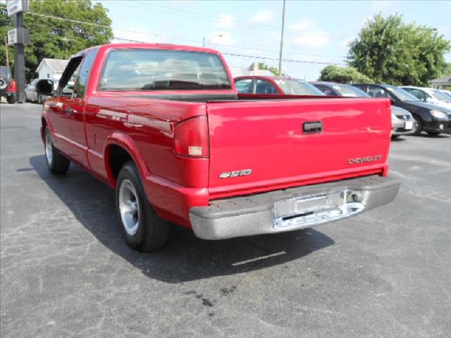 Chevrolet S10 1998 photo 1
