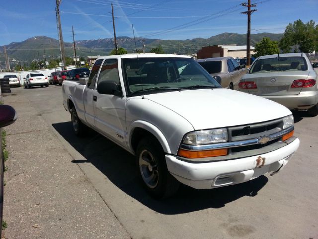 Chevrolet S10 1998 photo 9