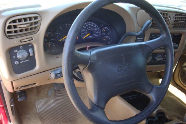 Chevrolet S10 1998 photo 3