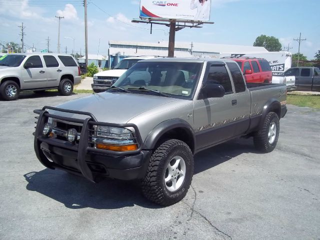 Chevrolet S10 1998 photo 3