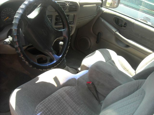 Chevrolet S10 1998 photo 4