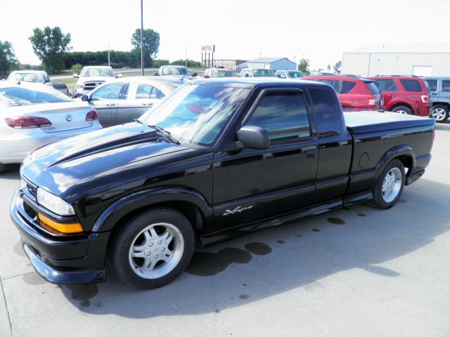 Chevrolet S10 1999 photo 2