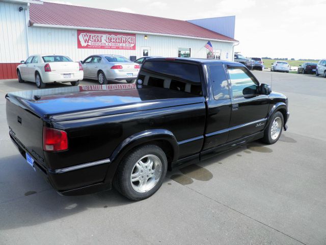 Chevrolet S10 1999 photo 4