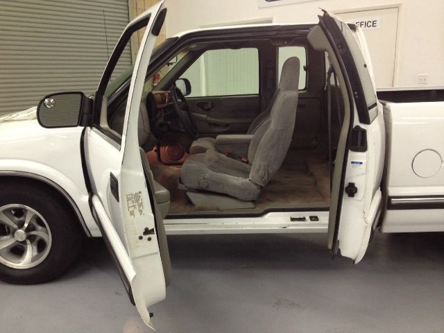 Chevrolet S10 1999 photo 5