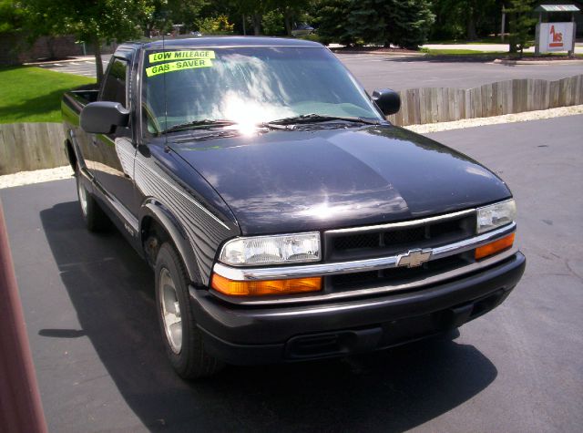 Chevrolet S10 1999 photo 1
