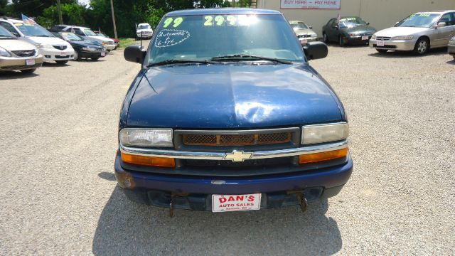 Chevrolet S10 1999 photo 3