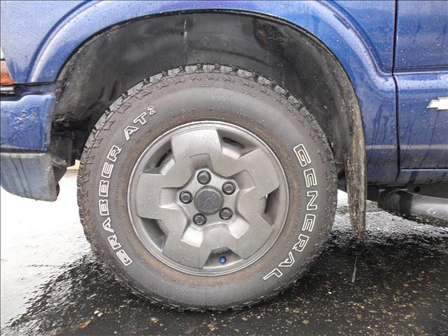 Chevrolet S10 1999 photo 5